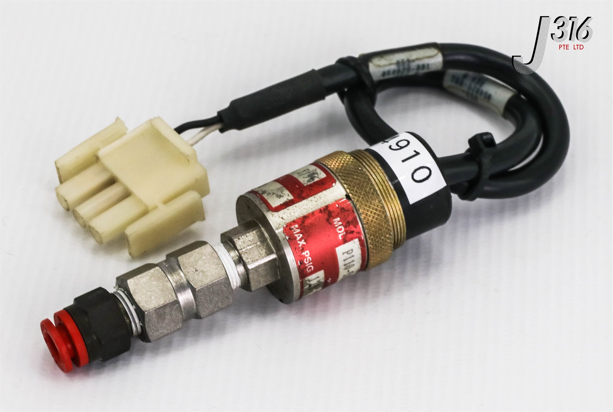14910 WASCO VACUUM SWITCH, 70TORR 1A, 115 VAC 125PSIG P110-51W3A